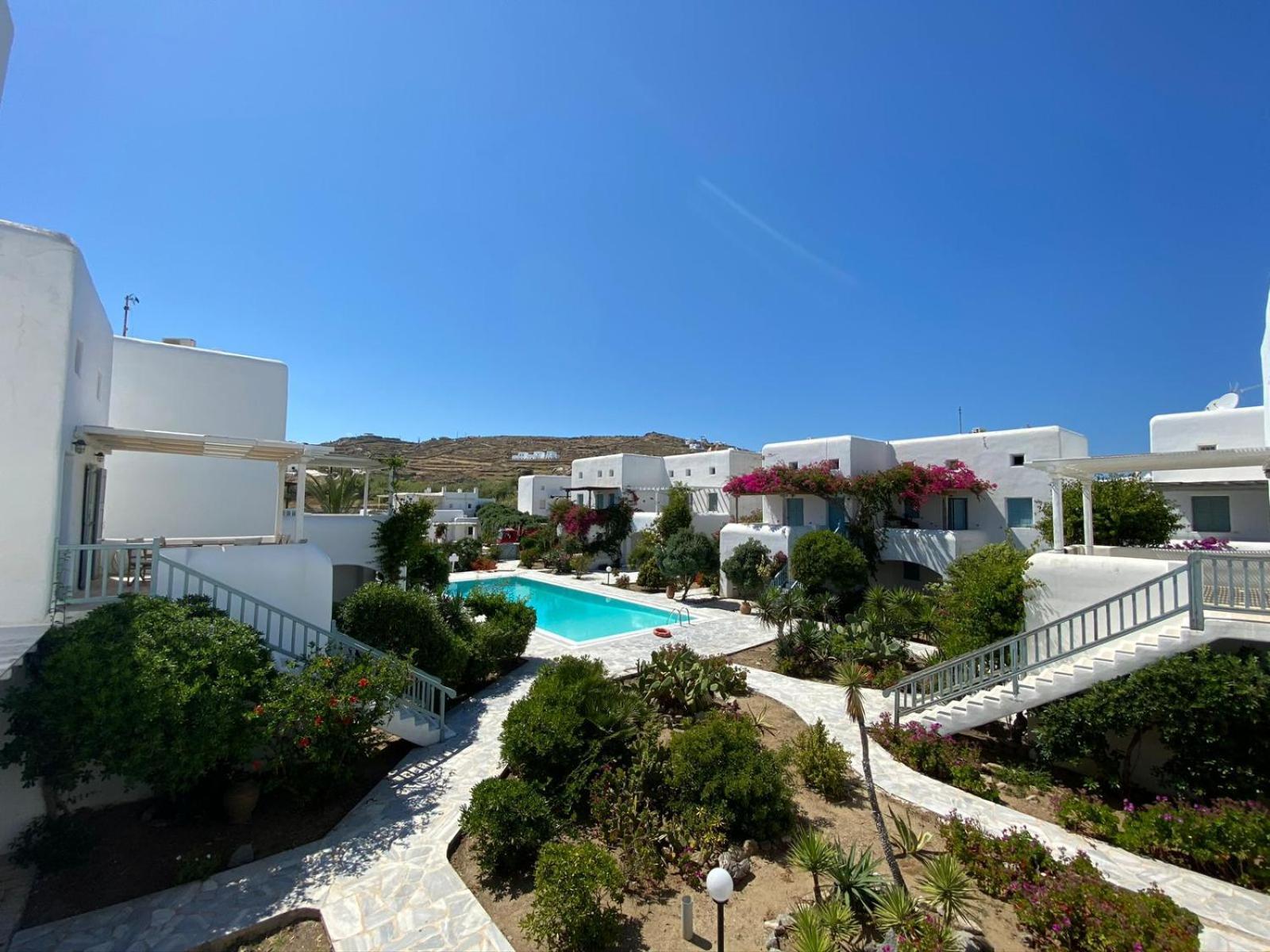 Mykonian Style W Shared Pool Houses & Nighttime Security Guard Орнос Екстериор снимка