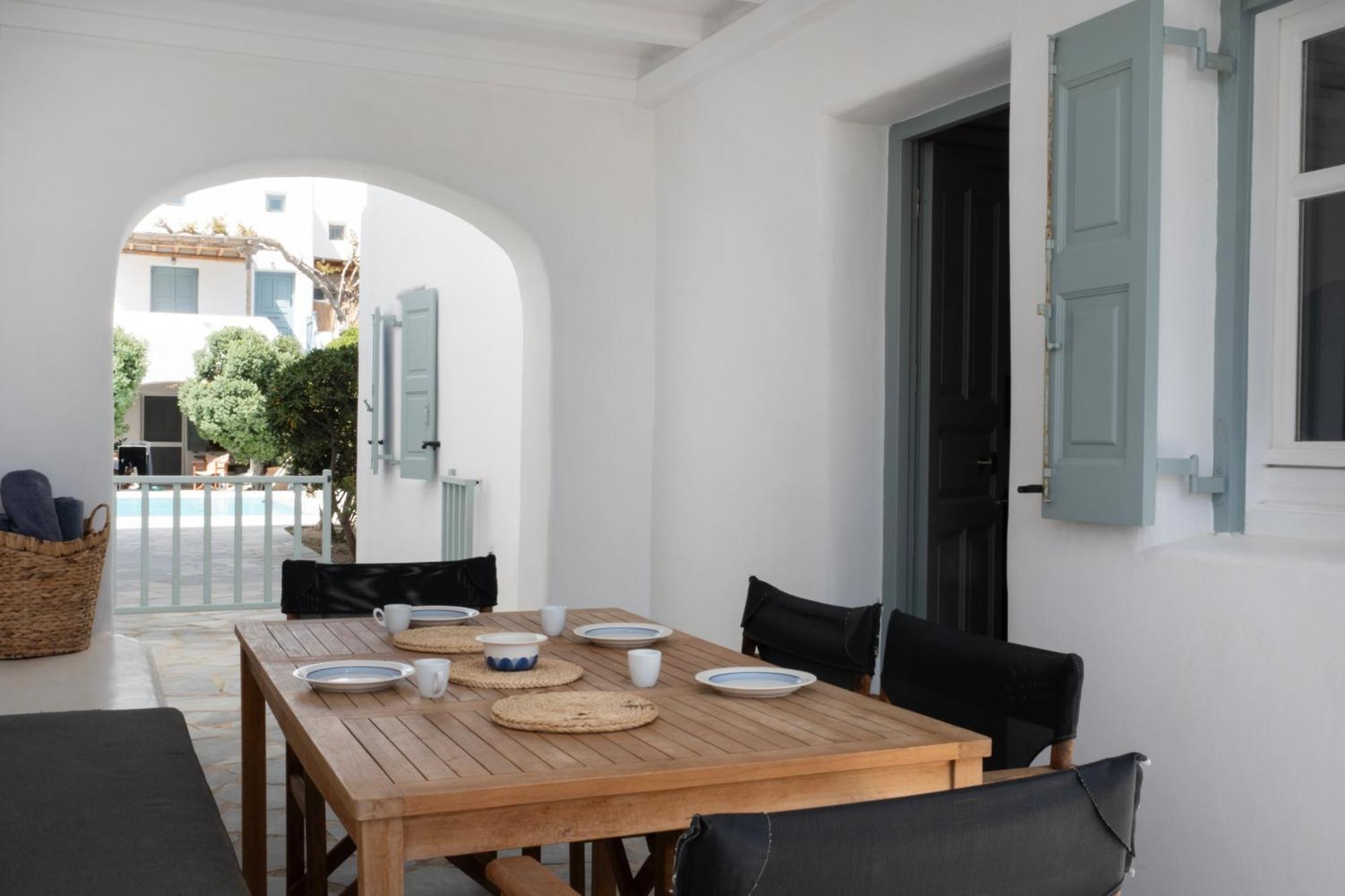 Mykonian Style W Shared Pool Houses & Nighttime Security Guard Орнос Екстериор снимка